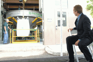 Oregon Wastewater Treatment Plant Is the First in U.S. to Recycle Nutrients Into "Green Commercial Fertilizer